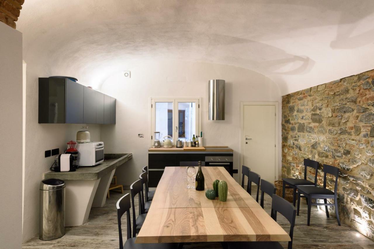 Leopardi Luxury Maison With Garden And Jacuzzi: 10 People Florence