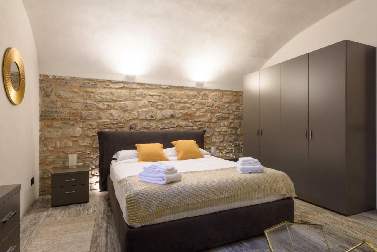 Leopardi Luxury Maison With Garden And Jacuzzi: 10 People