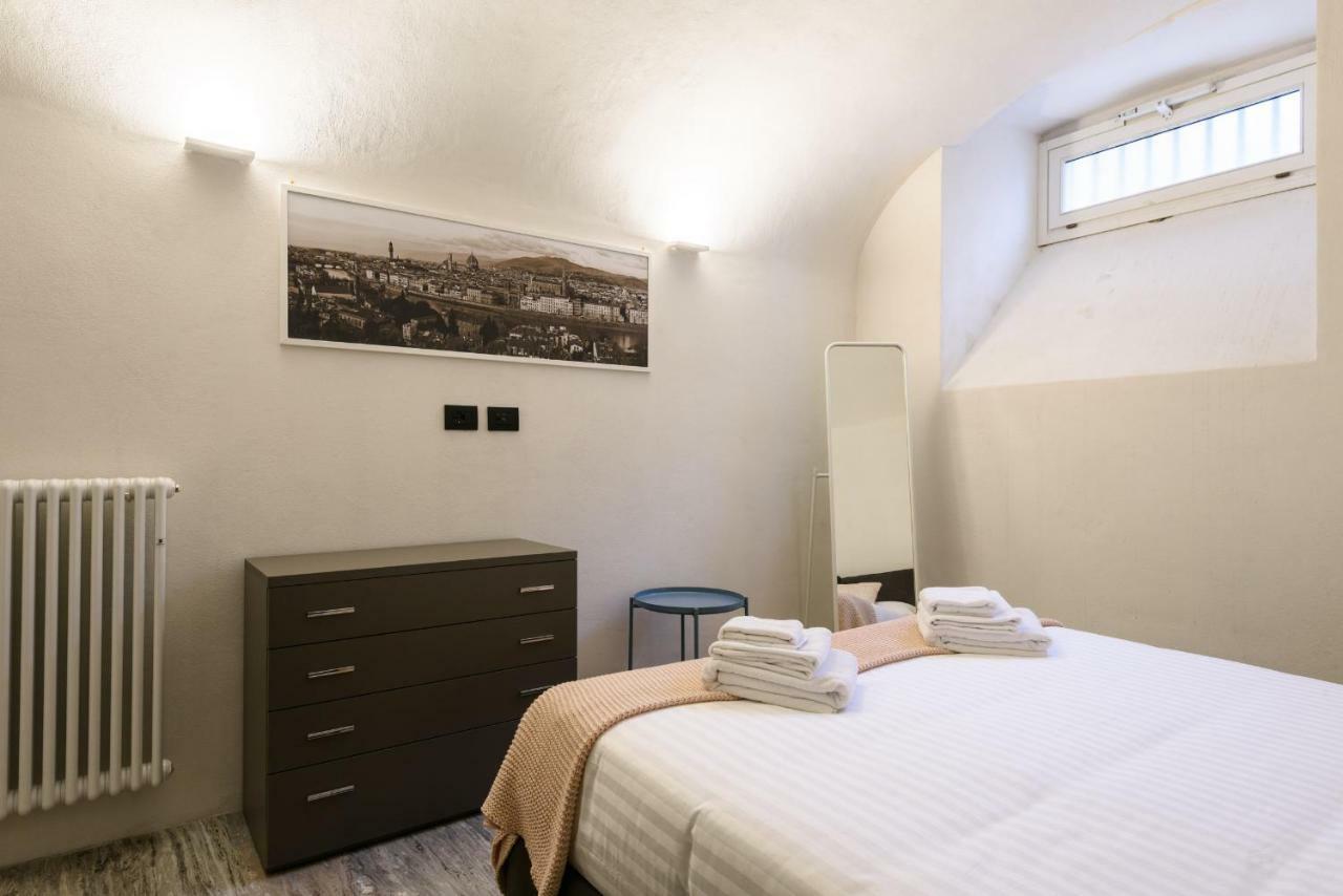 Apartment Leopardi Luxury Maison With Garden And Jacuzzi: 10 People *